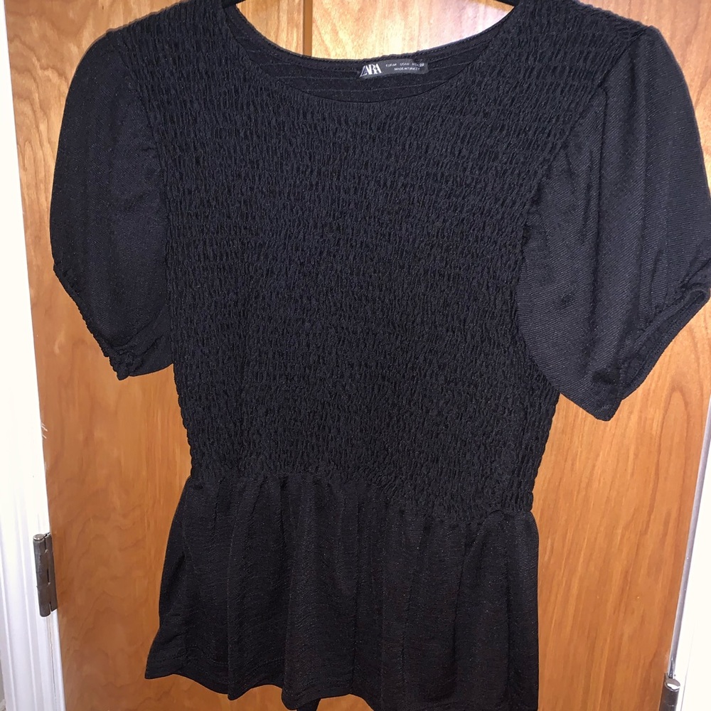Zara Black Peplum Puff Steve Top